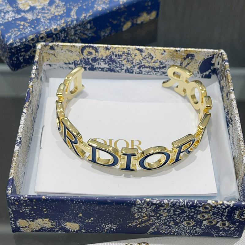 Dior Bracelet 01lyr12